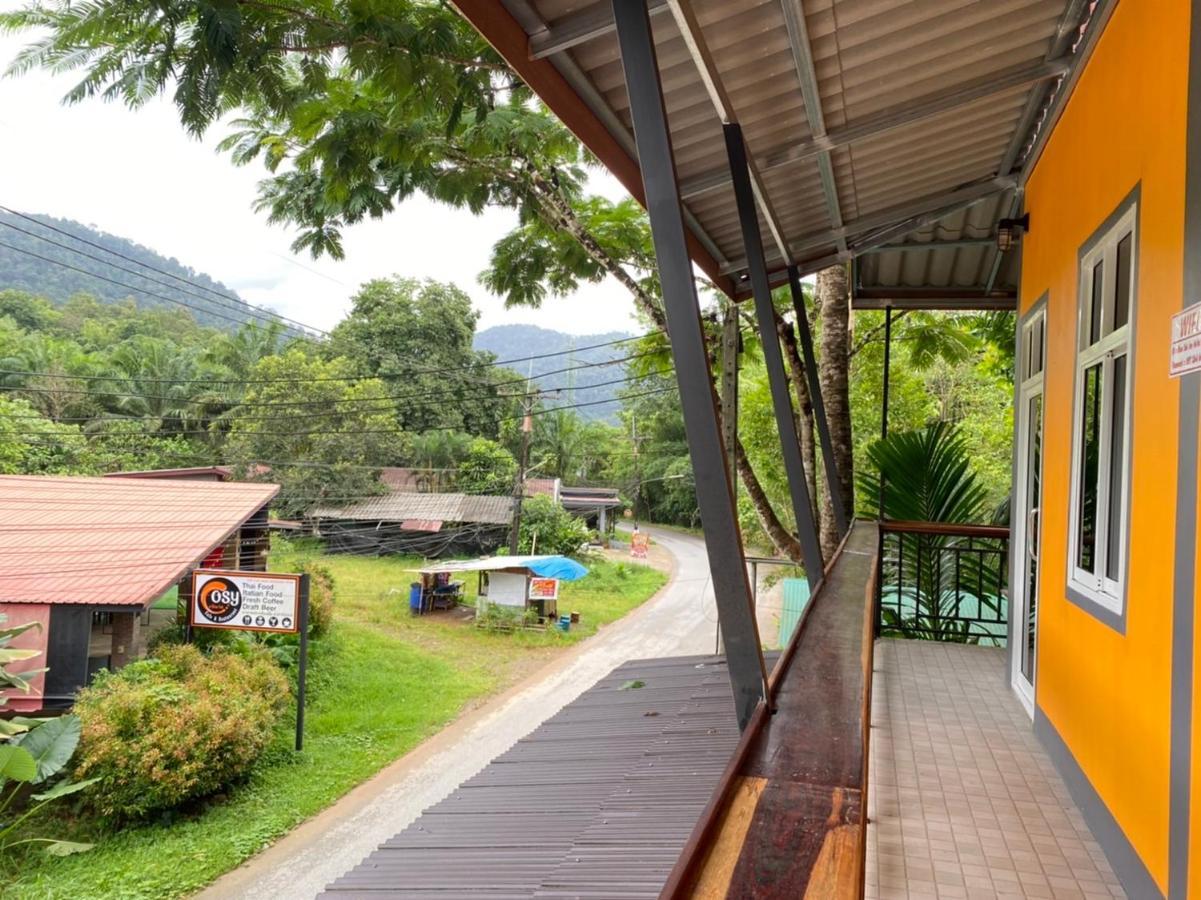 Khao Sok Inn Hostel Khao Sok National Park Eksteriør bilde