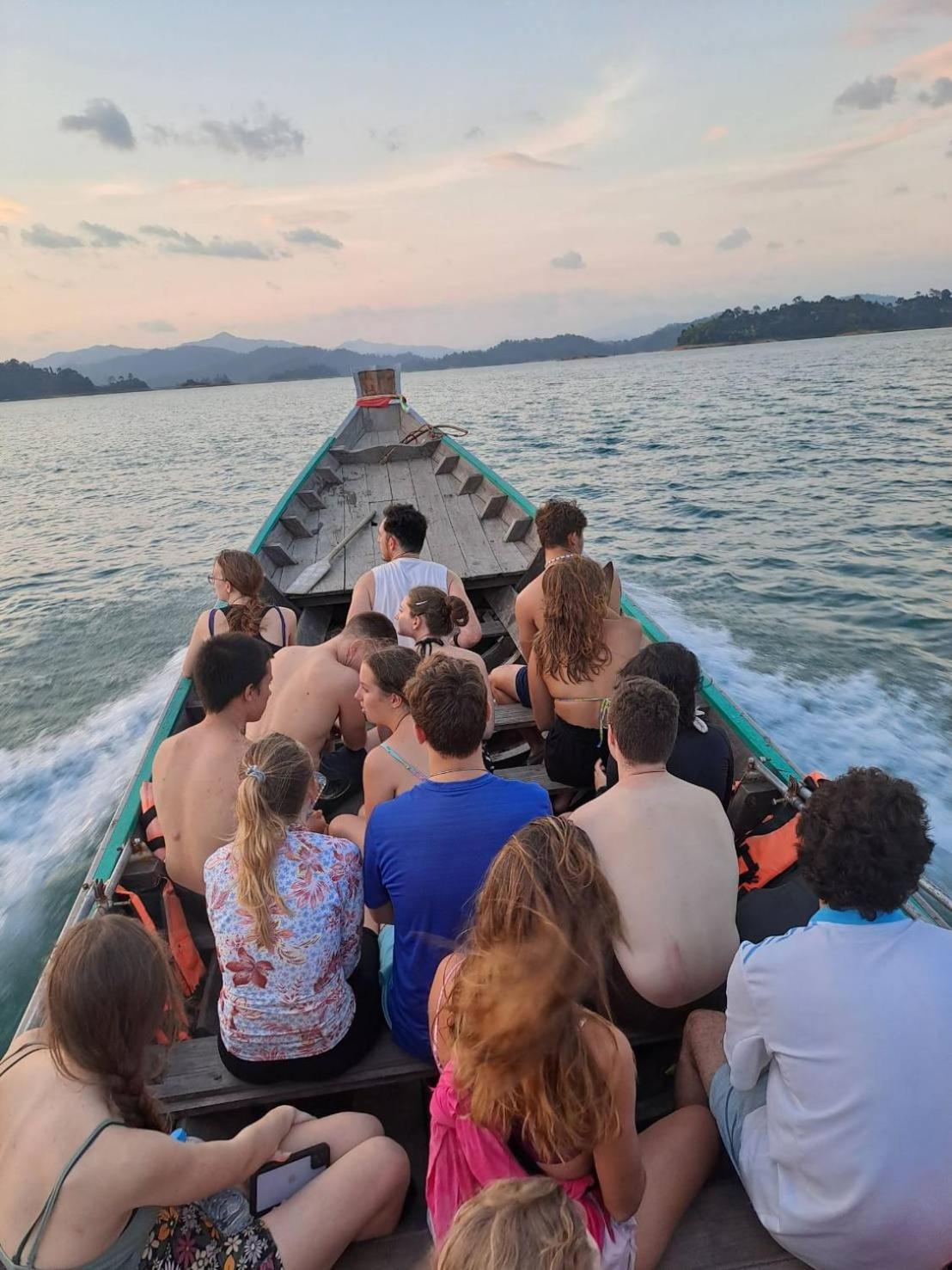 Khao Sok Inn Hostel Khao Sok National Park Eksteriør bilde